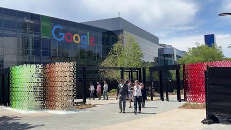 Google bị phạt hơn 314 triệu USD vì lạm dụng dữ liệu người dùng