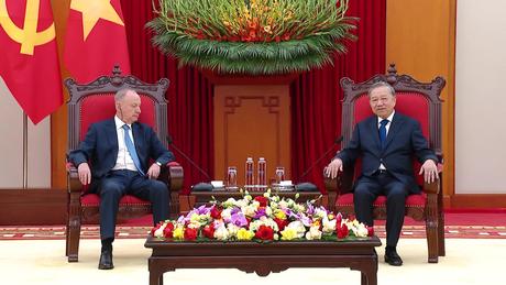 Tổng Bí thư tiếp Trợ lý Tổng thống, Chủ tịch Hội đồng Biển LB Nga