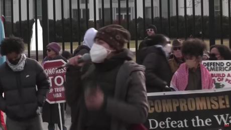 Biểu tình phản chiến nổ ra tại nhiều thành phố ở Mỹ