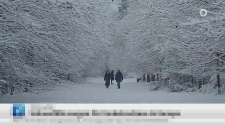 Đức chìm trong băng tuyết