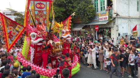 Đêm hội Nguyên Tiêu – Sức sống di sản giữa lòng siêu đô thị