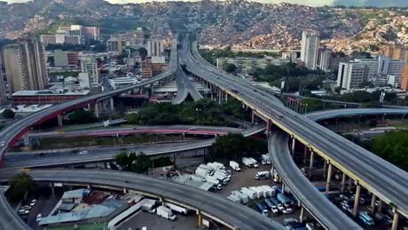 Mỹ nới cảnh báo đi lại tới Venezuela