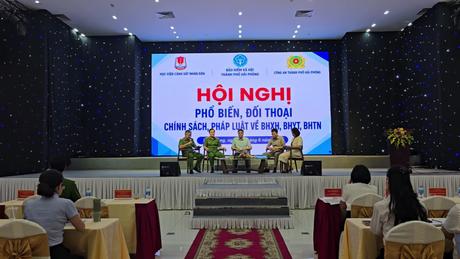 Hải Phòng đối thoại với hơn 300 doanh nghiệp về bảo hiểm