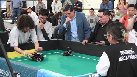 Bóng đá kết nối đam mê và công nghệ tại Mexico